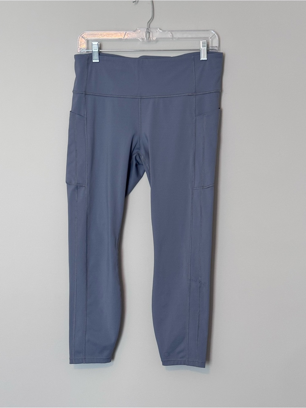Athleta Ultimate Stash 7/8 Leggings Size Large Blue Gray Side Pockets